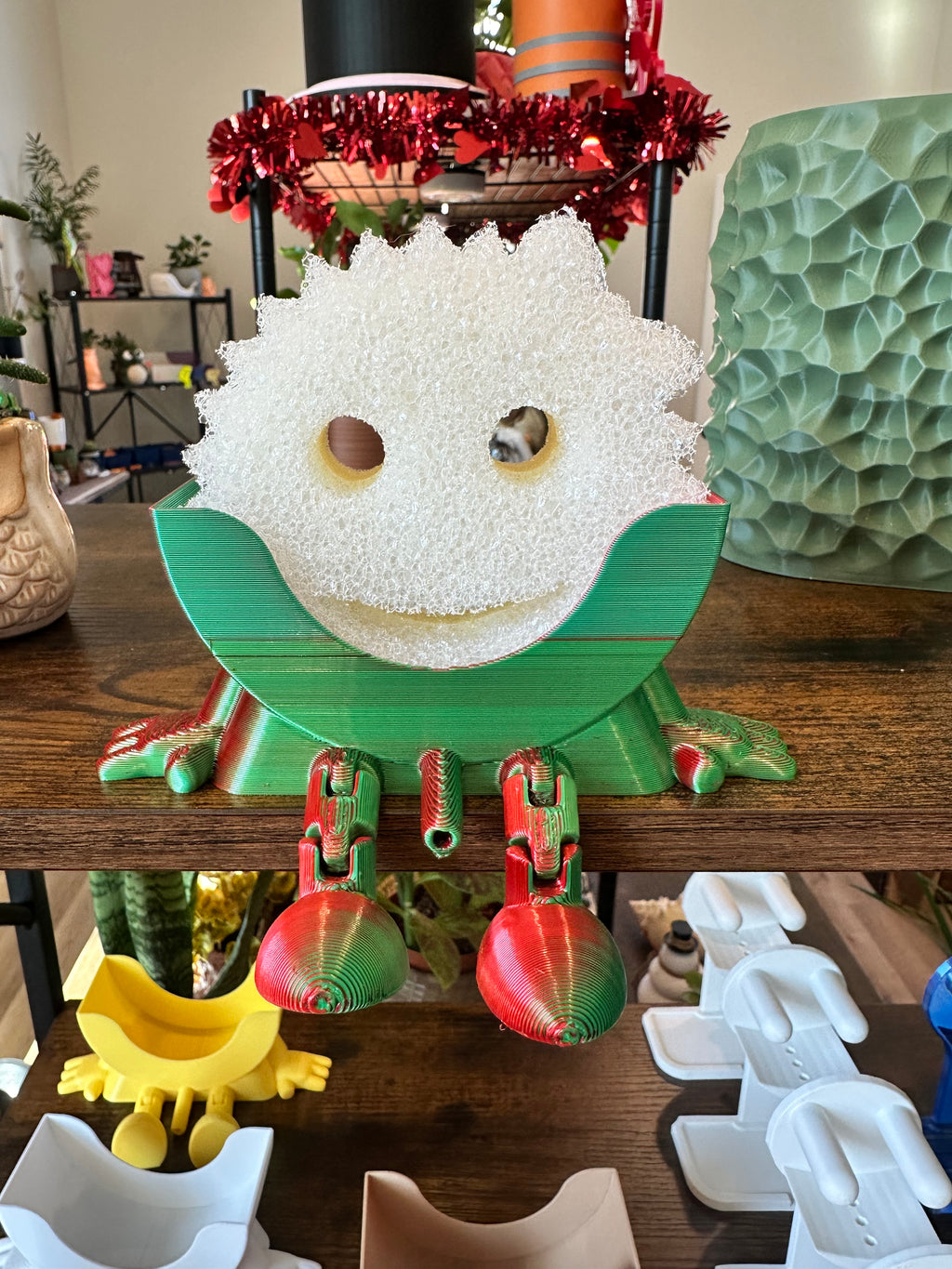 Little Dripper sponge holder available in multiple colors
